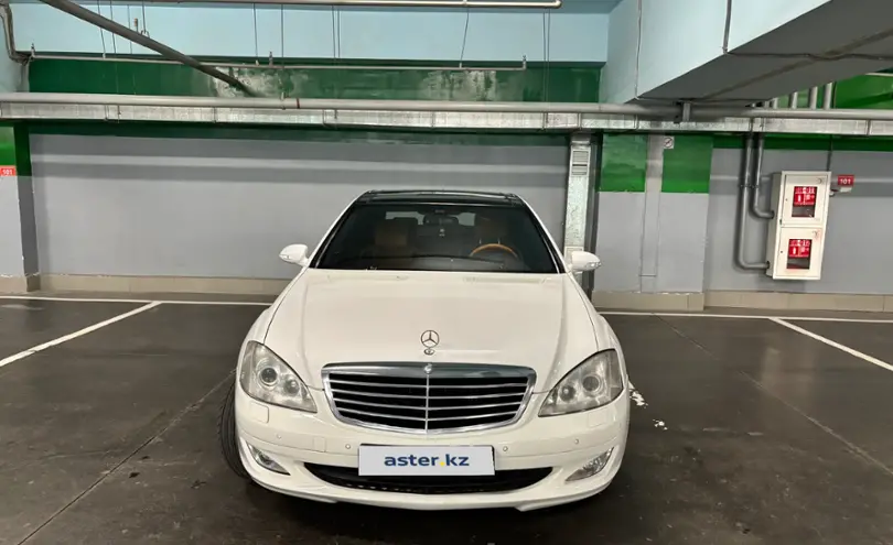 Mercedes-Benz S-Класс 2008 года за 7 500 000 тг. в Астана фото 2