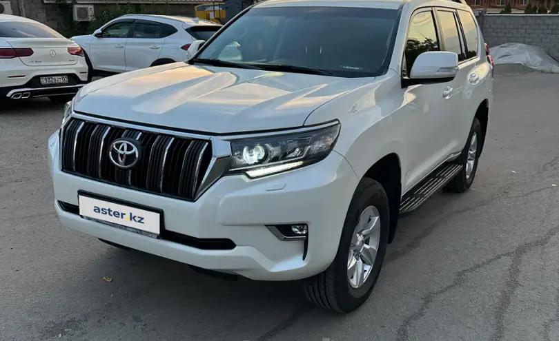 Toyota Land Cruiser Prado 2018 года за 22 500 000 тг. в Алматы фото 2