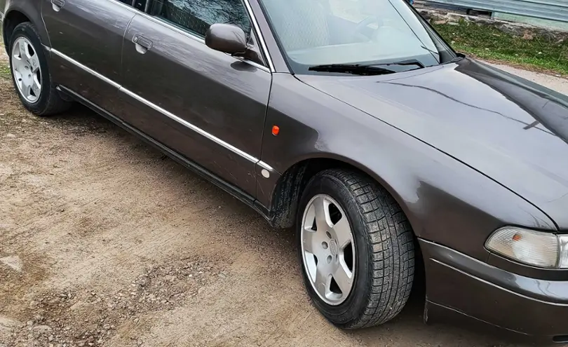 Audi A8 1995 года за 1 800 000 тг. в Алматы фото 3