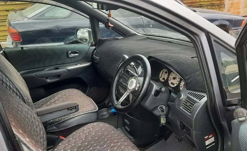 Mazda Premacy 2002 года за 2 700 000 тг. в Жетысуская область фото 3