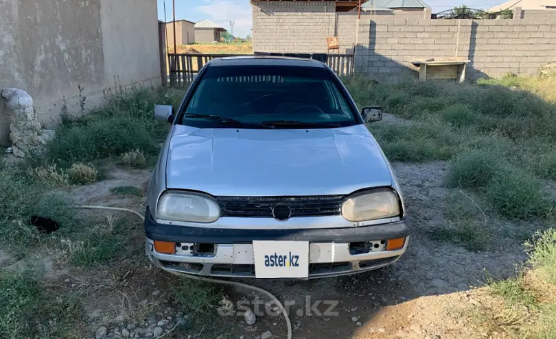 Volkswagen Golf 1996 года за 450 000 тг. в Шымкент
