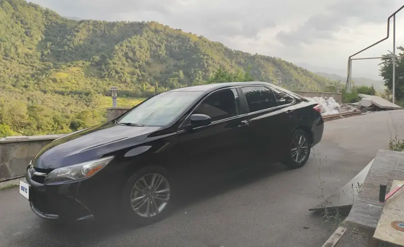 Toyota Camry 2016 года за 9 400 000 тг. в Алматы
