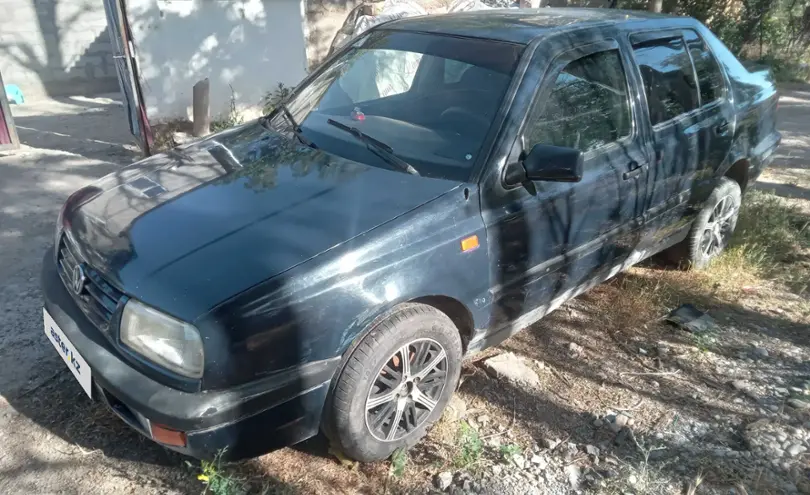Volkswagen Vento 1993 года за 1 000 000 тг. в Шымкент