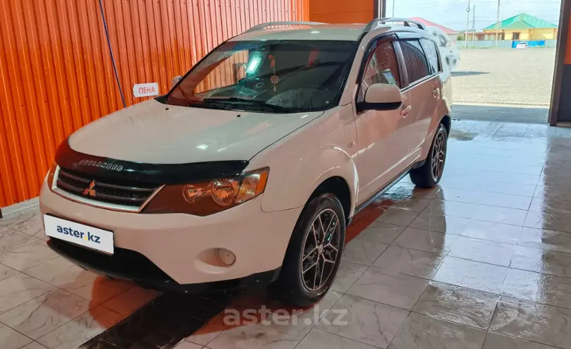 Mitsubishi Outlander 2007 года за 5 100 000 тг. в Атырауская область