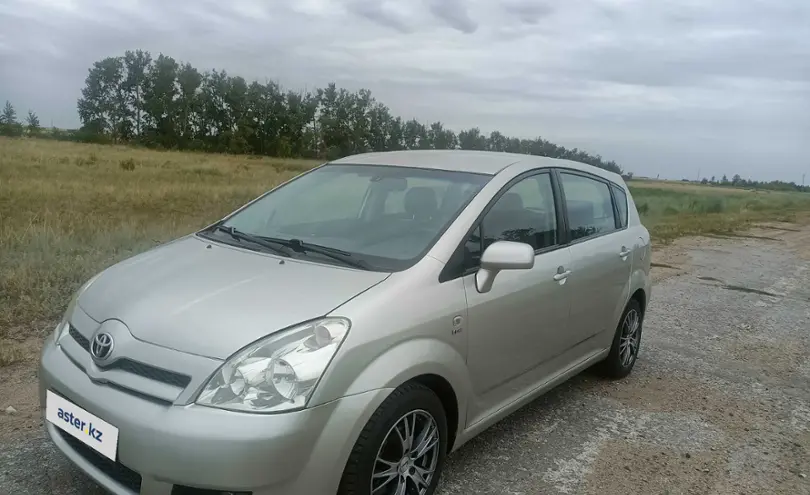 Toyota Corolla Verso 2004 года за 5 300 000 тг. в Павлодар