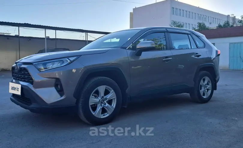 Toyota RAV4 2024 года за 15 700 000 тг. в Мангистауская область