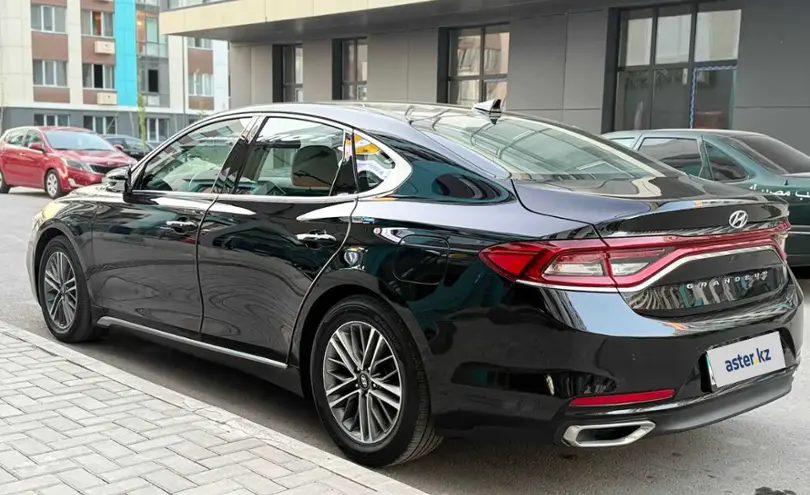 Hyundai Grandeur 2017 года за 11 700 000 тг. в Алматы