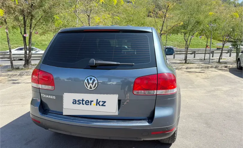Volkswagen Touareg 2006 года за 5 000 000 тг. в Алматы фото 4