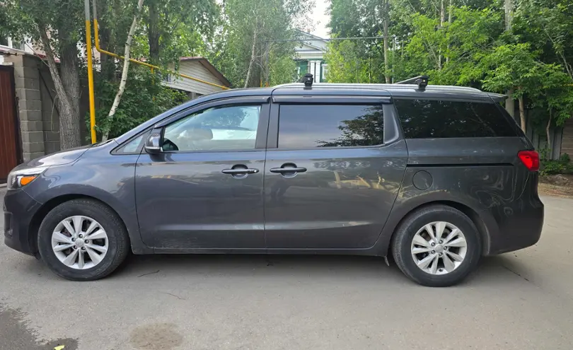 Kia Sedona 2016 года за 10 800 000 тг. в Астана