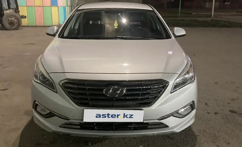 Hyundai Sonata 2014 года за 7 500 000 тг. в Семей