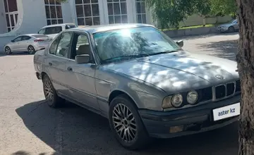 BMW 5 серии 1990 года за 1 300 000 тг. в Караганда фото 3