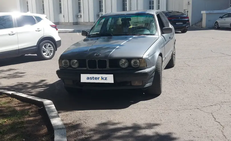 BMW 5 серии 1990 года за 1 300 000 тг. в Караганда