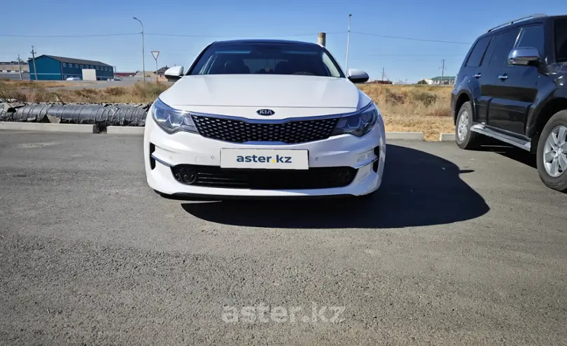 Kia K5 2018 года за 10 000 000 тг. в Атырау