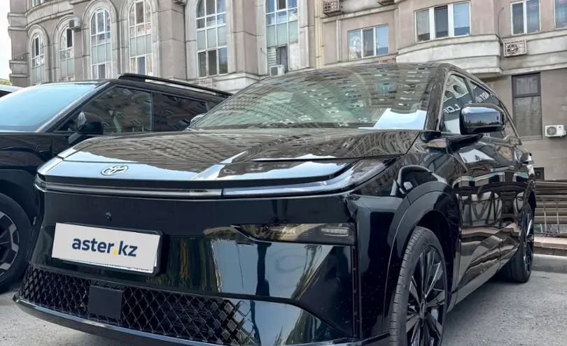 Toyota bZ3X 2025 года за 12 800 000 тг. в Алматы