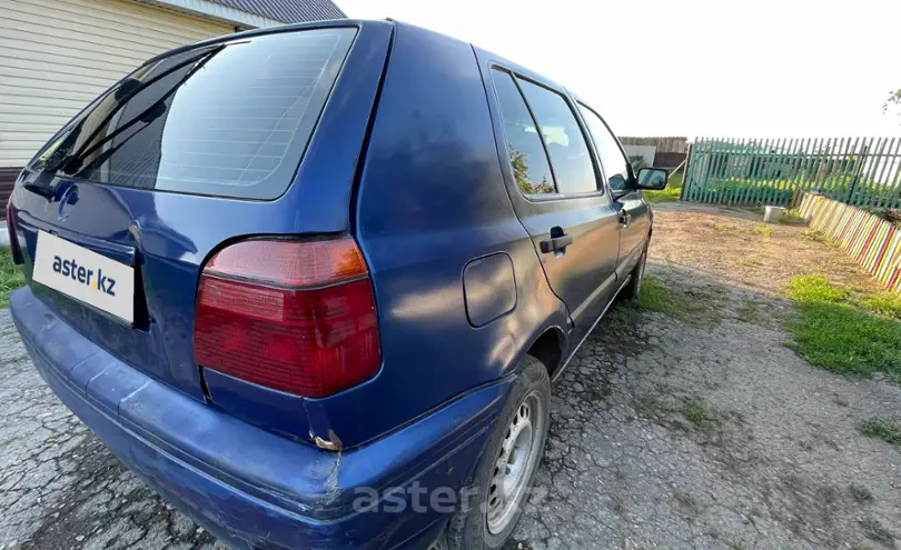 Volkswagen Golf 1993 года за 1 200 000 тг. в Астана