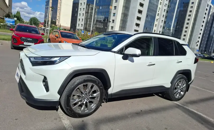 Toyota RAV4 2023 года за 18 000 000 тг. в Астана