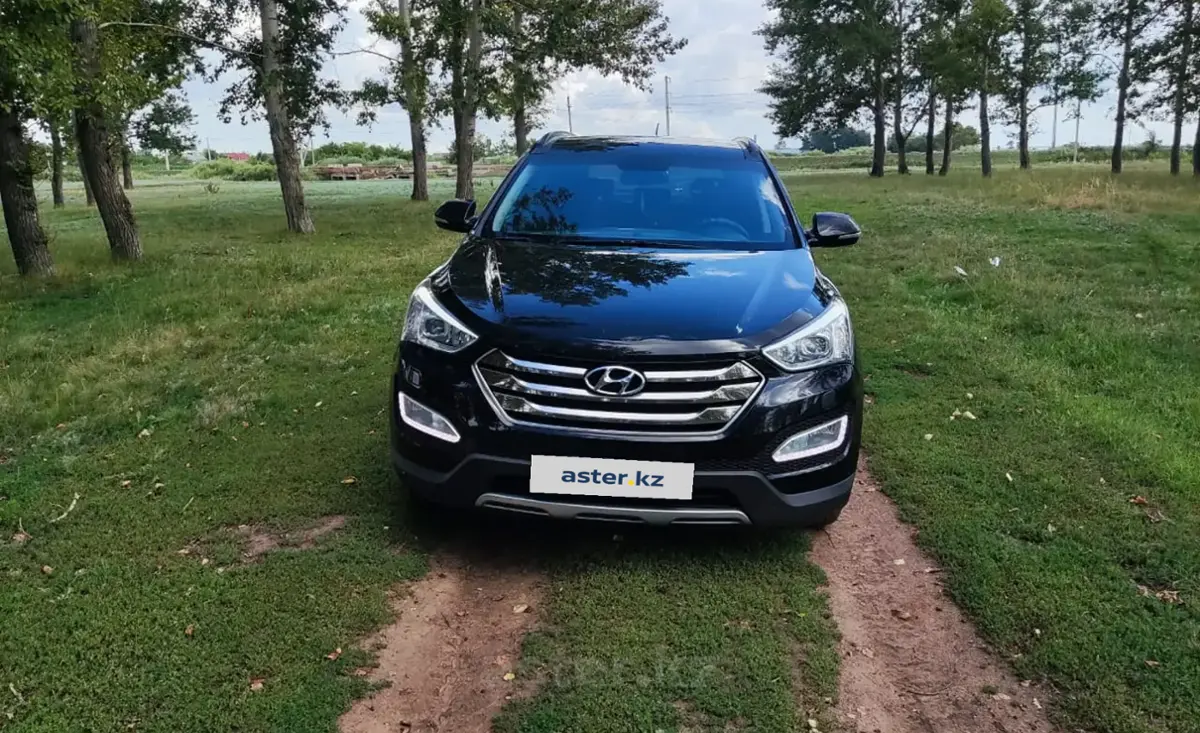 Hyundai Santa Fe 2014 года за 9 500 000 тг. в Астана