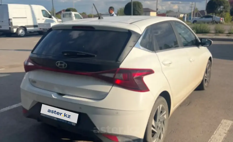 Hyundai i20 2023 года за 8 100 000 тг. в Астана