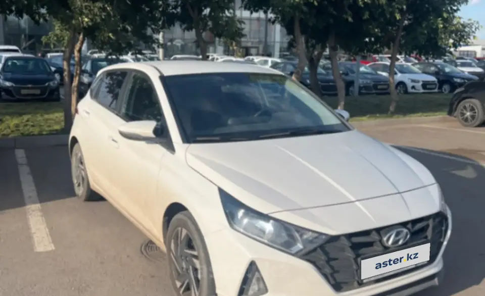 Hyundai i20 2023 года за 8 100 000 тг. в Астана фото 3