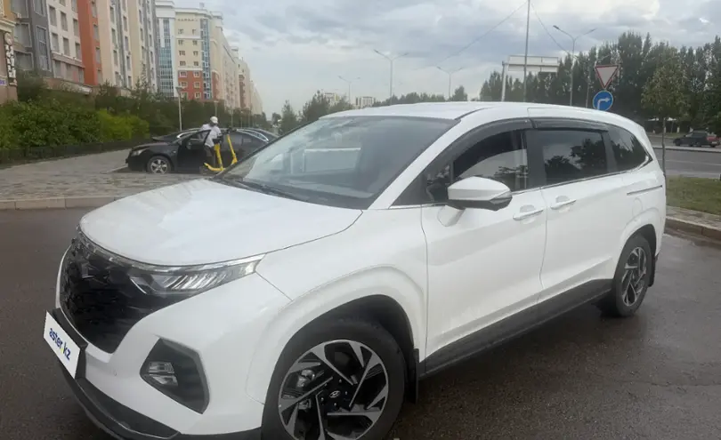 Hyundai Custin 2024 года за 16 500 000 тг. в Астана