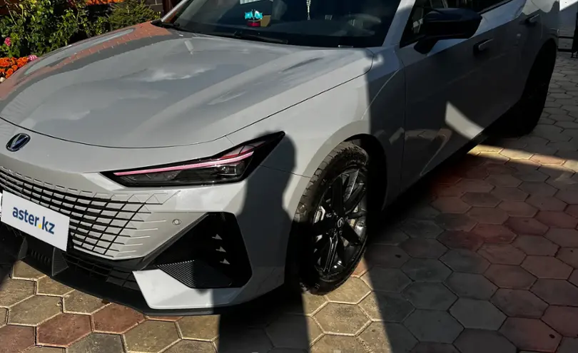 Changan UNI-V 2023 года за 10 500 000 тг. в Караганда