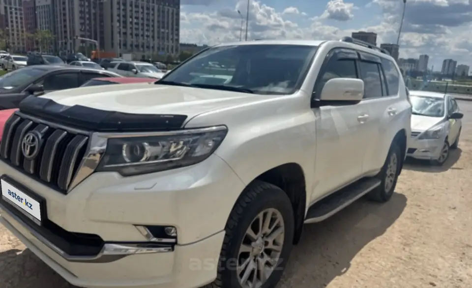 Toyota Land Cruiser Prado 2019 года за 25 000 000 тг. в Астана фото 1