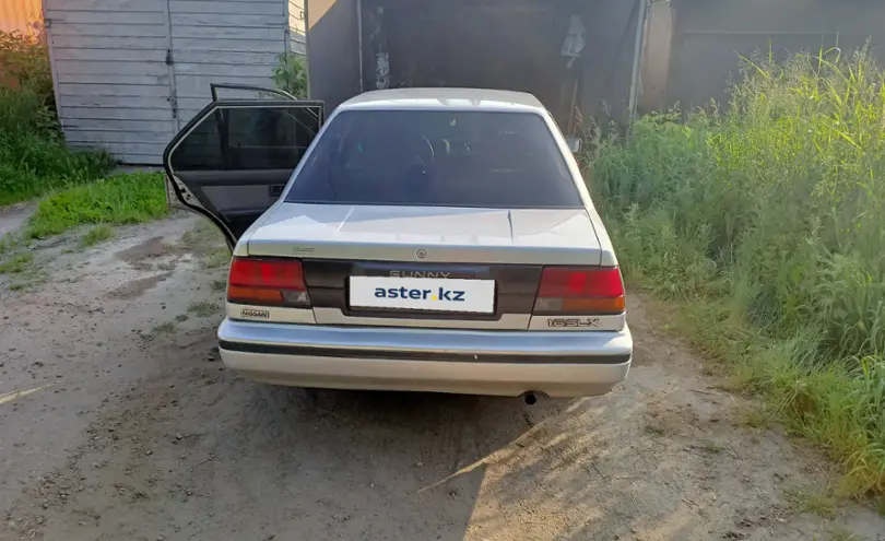 Nissan Sunny 1989 года за 700 000 тг. в Петропавловск фото 3