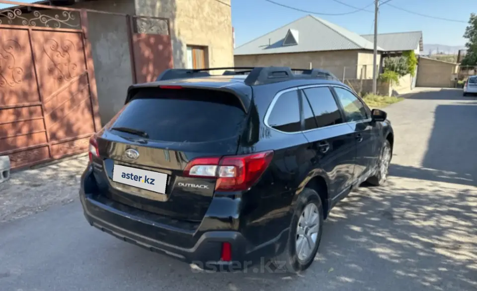 Subaru Outback 2018 года за 10 000 000 тг. в Шымкент
