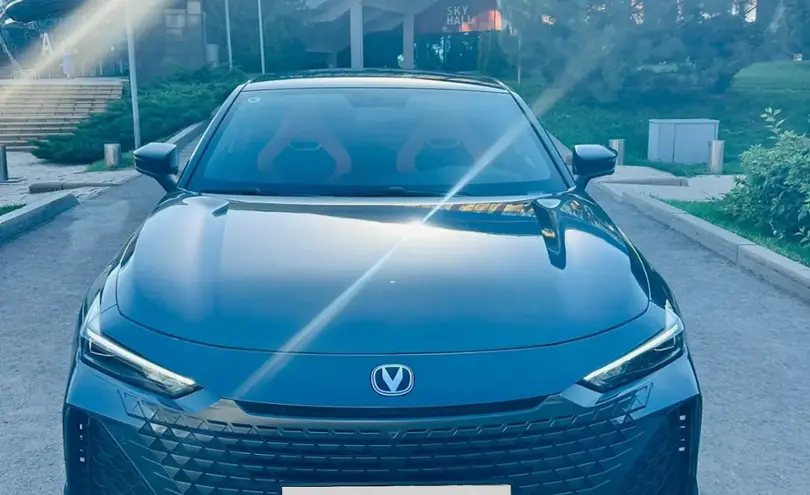 Changan UNI-V 2023 года за 13 000 000 тг. в Алматы
