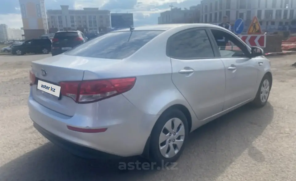 Kia Rio 2015 года за 5 500 000 тг. в Астана