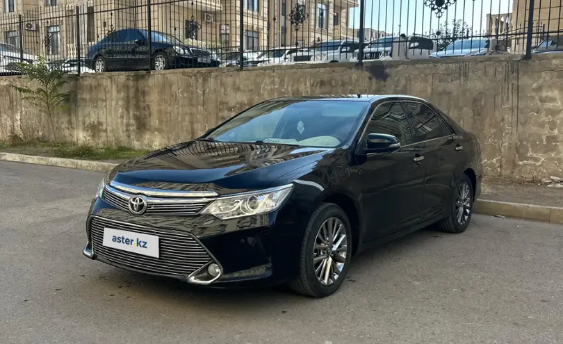 Toyota Camry 2015 года за 9 500 000 тг. в Актау