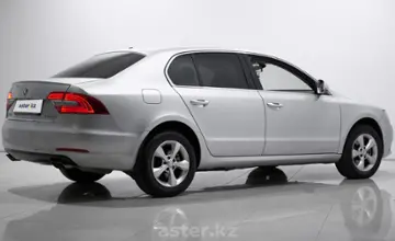 Skoda Superb 2013 года за 5 500 000 тг. в Алматы