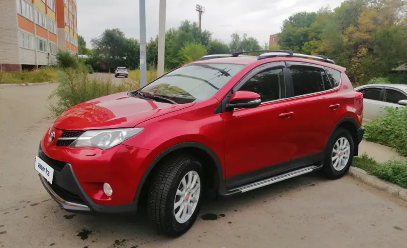 Toyota RAV4 2015 года за 11 800 000 тг. в Павлодар
