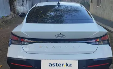 Hyundai Elantra 2024 года за 9 400 000 тг. в Алматы