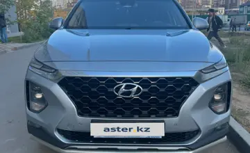 Hyundai Santa Fe 2018 года за 12 800 000 тг. в Астана фото 1
