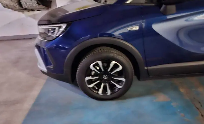 Opel Crossland X 2023 года за 9 500 000 тг. в Астана