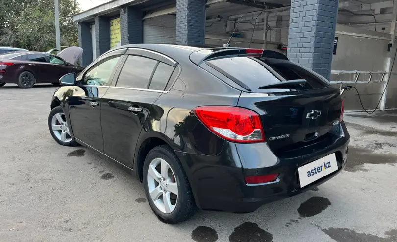 Chevrolet Cruze 2013 года за 4 000 000 тг. в Астана фото 4