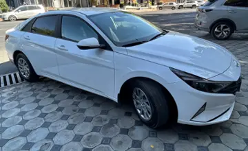 Hyundai Elantra 2021 года за 9 500 000 тг. в Шымкент фото 3