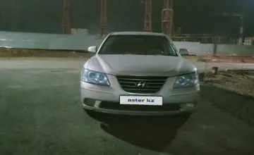 Hyundai Sonata 2009 года за 3 300 000 тг. в Астана фото 1