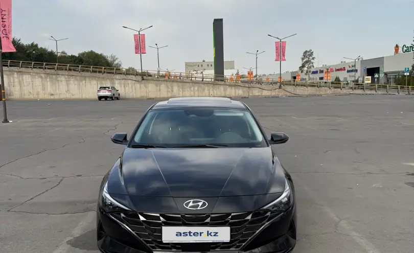 Hyundai Elantra 2023 года за 11 600 000 тг. в Алматы фото 2