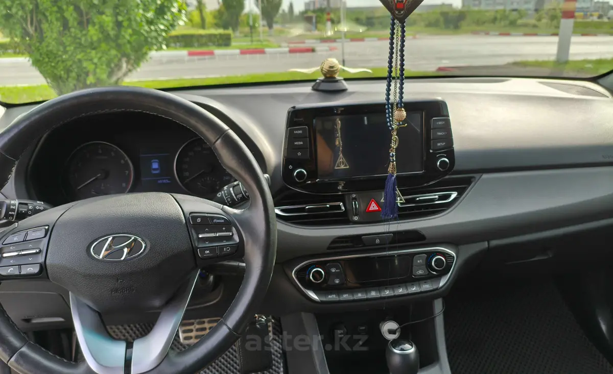 Купить Hyundai i30 2023 года в Костанайской области, цена 8900000 тенге. Продажа Hyundai i30 в Костанайской области - Aster.kz. №c1237552 Hyundai i30 2023 года за 8 900 000 тг. в Костанайская область - фото 4