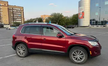 Volkswagen Tiguan 2010 года за 5 400 000 тг. в Актобе фото 2