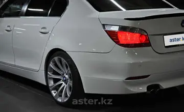BMW 5 серии 2005 года за 7 500 000 тг. в Шымкент фото 4