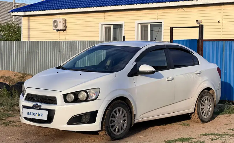 Chevrolet Aveo 2014 года за 2 850 000 тг. в Актюбинская область