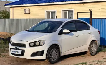 Chevrolet Aveo 2014 года за 2 850 000 тг. в Актюбинская область фото 1