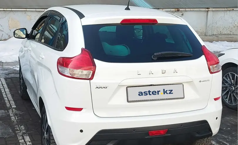 LADA (ВАЗ) XRAY 2018 года за 4 800 000 тг. в Алматы фото 2