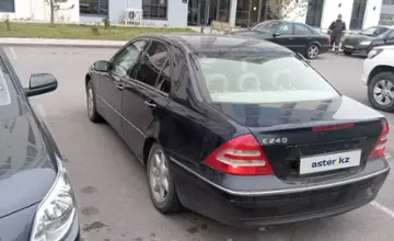Mercedes-Benz C-Класс 2001 года за 3 500 000 тг. в Атырауская область фото 2