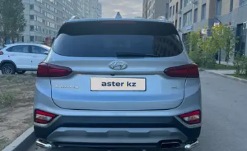 Hyundai Santa Fe 2018 года за 12 800 000 тг. в Астана фото 3