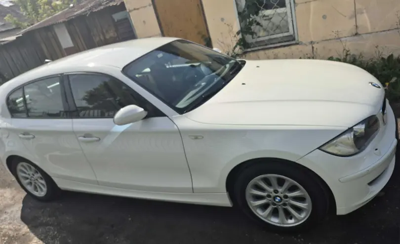 BMW 1 серии 2008 года за 6 000 000 тг. в Астана фото 2