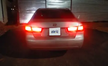 Hyundai Sonata 2009 года за 3 300 000 тг. в Астана фото 4
